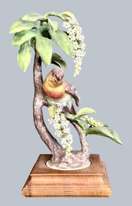 LR - Bird Figurine - Vintage Royal Worcester Lazuli Bunting Dorothy Doughty