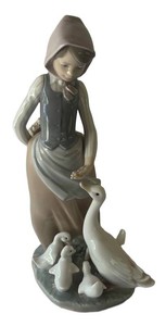 DR - Lladro Porcelain Figurine Snails for the Ducks Designed by Juan Huerta