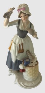 DR - Vintage Goebel Colonial Craftsman Series Porcelain Figurine