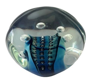 DR - Vintage Robert Eickholt Signed Studio Art Glass Paperweight Reptile Blue Bubble