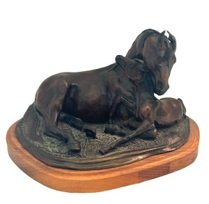 LR - Original Patinated Bronze Sculpture of a Mare Comforting her Newbown Foal by Ron Herron