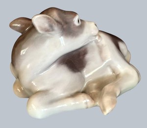 Porcelain Figurine - Bing & Grndahl Resting Calf Model 2168