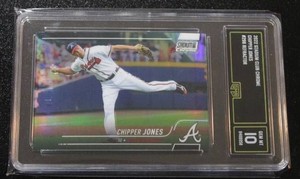 2022 Stadium Club Chrome Refractor Chipper Jones #298 GMA 10