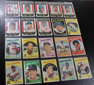 1959 Topps Baseball Card Lot  20 Cards Low Grade