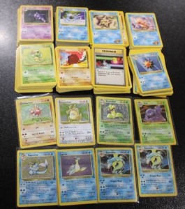 1999-2002 WOTC Vintage Pokemon Card Lot  300 Cards  8 Holos