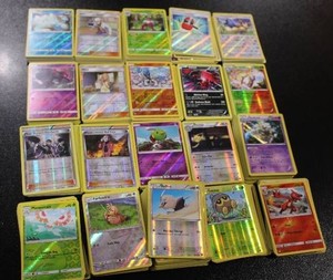 Pre 2020 Pokemon Reverse HoloHolo RareNon Holo Rare Card Lot  500 Cards