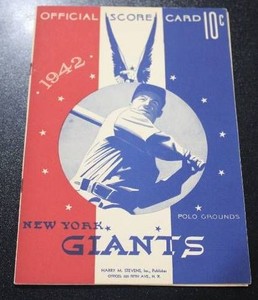 June 1942 New York Giants vs St. Louis Cardinals Official Scorebook Program  Ott - Hubbell - Musial - Slaughter