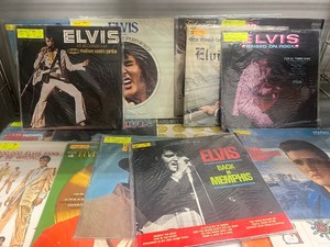 Lot of 20 Elvis Records Albums LPs Vintage