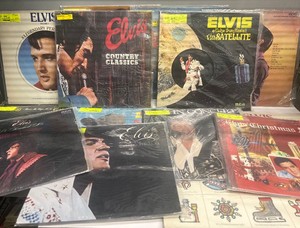 Lot of 14 Elvis Presley Record Albums LPs