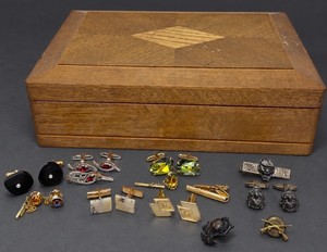 Vintage Wood Box with Vintage Cuff Links and Matching Tie Clips Japanese Hannya Demon Mask Set