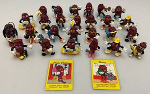 Collectible 1987 California Raisins Figurines