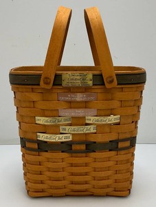 Collectible 1996 Longaberger Collectors Club Membership Charter Member Basket  9.5 x 10