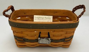 Collectible 1997 Longaberger Collectors Club Renewal Basket 5 x 9.5