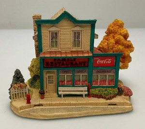 Discontinued Collectible Coca-Cola Country Series Lilliput Lane Family Restaurant Mmm� Just Like Home Miniature