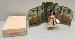 Vintage Collectible Madame Alexander 1920s Coca-Cola Doll In Original Box