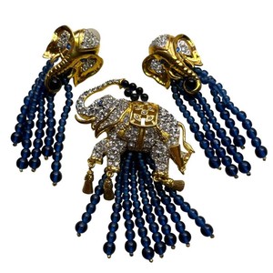 Avon Elizabeth Taylor Elephant Brooch & Clip-On Earrings Set
