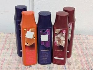 Mixed Lot of Goodbaths Moisturizing Lotion and Nourishing Body Wash