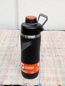 Gatorade 22oz Stainless Steel Twist Cap Water Bottle - Gray Portable Drinkware, 22oz Capacity