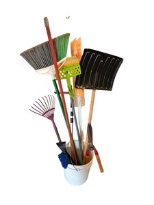Assorted Yard, Car, Snow and Cleaning Tool Lot