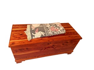 Aromatic Cedar Blanket Chest with Rabbit Woven Area Rug