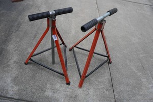 2 Pedestal Roller Stands