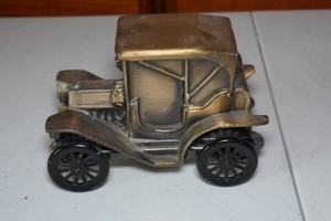 Vintage Banthrico 1908 Buick Metal Bank