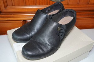 Clarks Emslie Warren Slip On Loafers- Size 9.5