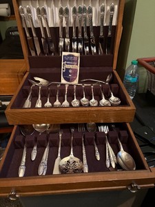 1847 Rogers Bros First Love Silverplate Flatware Set with Wood Case