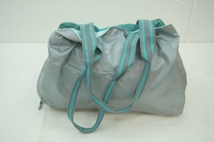 NEW Avon Light Weights Duffle Bag
