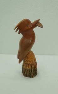 vintage hand carved wooden bird sculpture 9.5 tall
