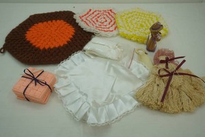 vintage crochet doilies, coasters, corn husk angel