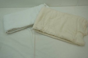 2 blankets