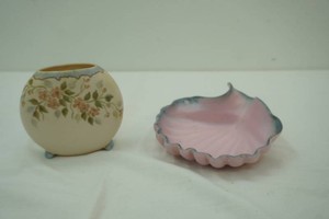 Vintage Ceramic Sea Shell Dish and Vintage Porcelain Vase