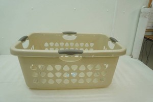 Sterilite Laundry Basket