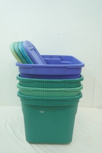 (4ct) Large Sterilite Totes with Matching Lids