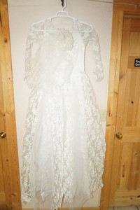 Vintage white lace long sleeve wedding dress and veil