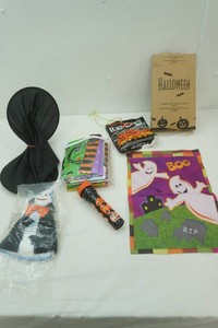 New Halloween Lot Witch hat, Gift Bags, Leaf Bags, Glowing Ghost, flash light, garden flag