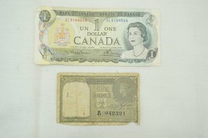1973 Bank of Canada One Dollar Banknote featuring Queen Elizabeth ll, this bill was replaced in 1987 with  a metal coin, vintage British India 1 Rupee banknote isued in 1940 featuring King George Vl