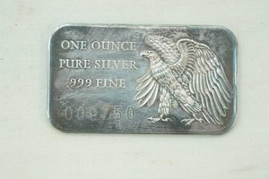 vintage 1-ounce .999 Fine Pure Silver art bar minted around 1976 celebrating the Bicentennial featuring and engraved Shield and Eagle design