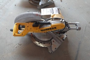 DeWalt Miter saw