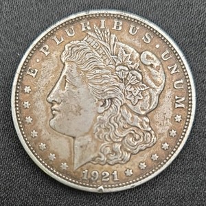1921 Morgan Silver Dollar – 90% Silver U.S. $1 Coin