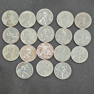 Lot of 18 1943 Lincoln Steel Wheat Cents  WWII U.S. Pennies