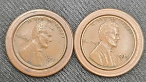 Lot of 2 Lincoln Wheat Cent Copper-Rim Coin Pieces  1937-D & 1939-D