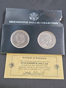 Lot of 2 1978 Eisenhower Dollars  Philadelphia No Mint Mark  Morgan Mint Collection