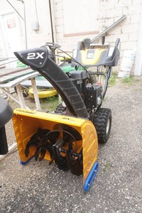 Cub Cadet 2X 24 Snow Thrower