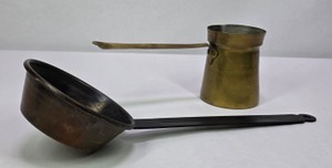 Lot of 2 Vintage Long-Handle Metal Ladles Brass Dipper & Copper-Tone Pan
