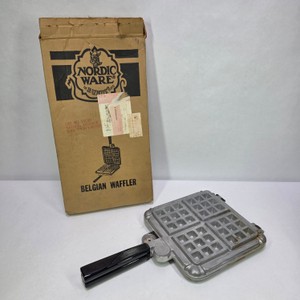 Vintage Nordic Ware Belgian Waffler Stovetop Waffle Iron with Box