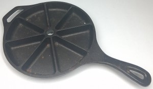 Vintage Lodge Cast Iron Cornbread Skillet 8-Wedge Pan