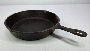 Vintage Lodge Cast Iron Skillet Frying Pan