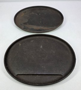 Lot of 2 Vintage Lodge Cast Iron Griddle Pans